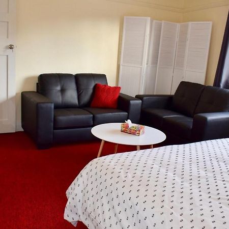 Comfortable 3 Bedroom Apartment In Trendy Haberfield Σίδνεϊ Εξωτερικό φωτογραφία